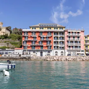 Shelley E Delle Palme, Bw Signature Collection 3* Lerici