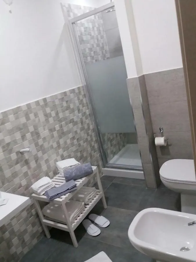B&B La Grotta 尼科洛西 住宿加早餐酒店
